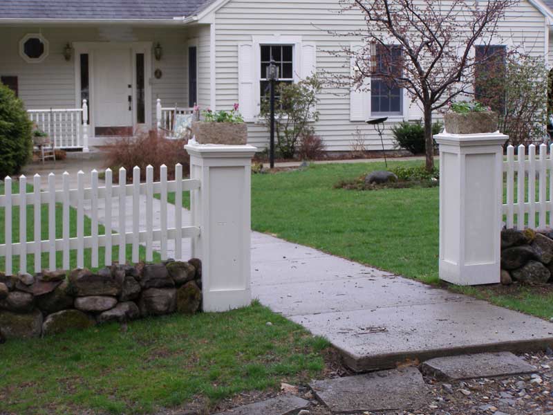 Cedar.picket.2x2.custom 016