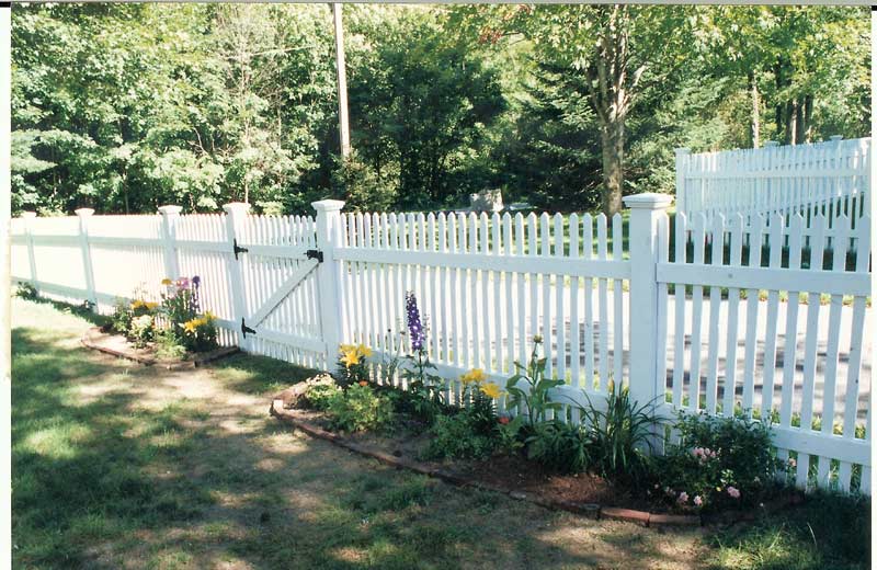 Cedar.picket.sawtooth 001