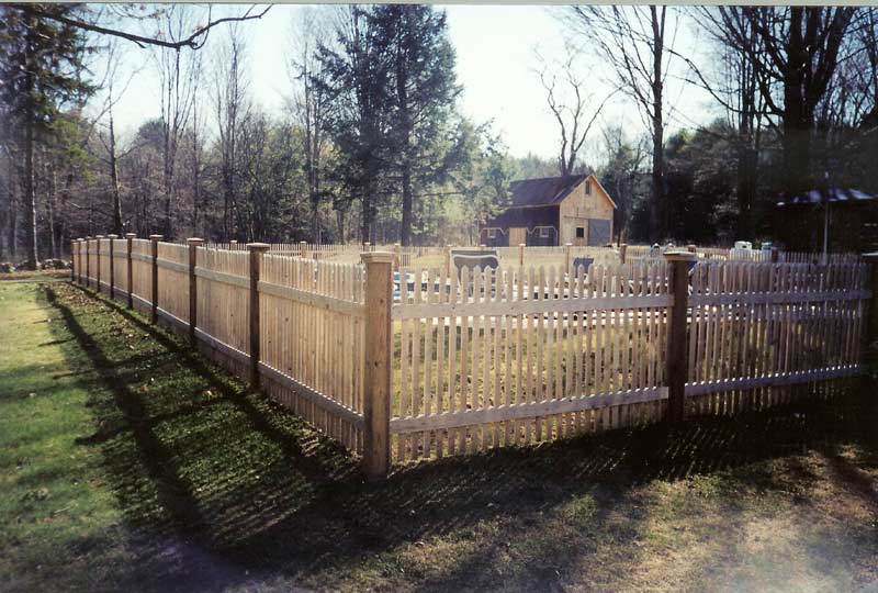 Cedar.picket.sawtooth 002