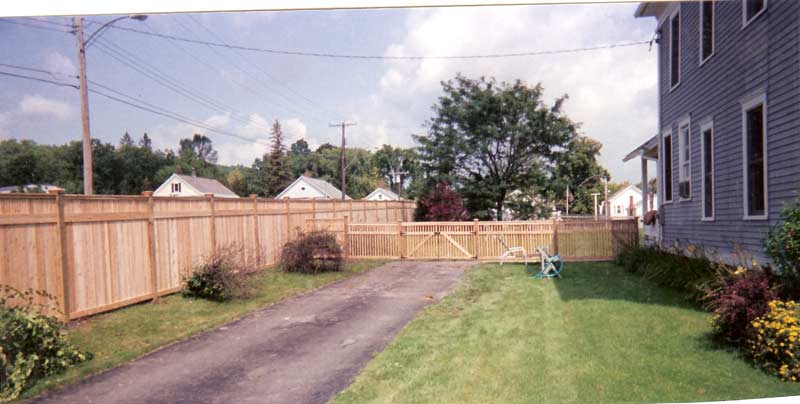 Cedar.picket.sentinel 001